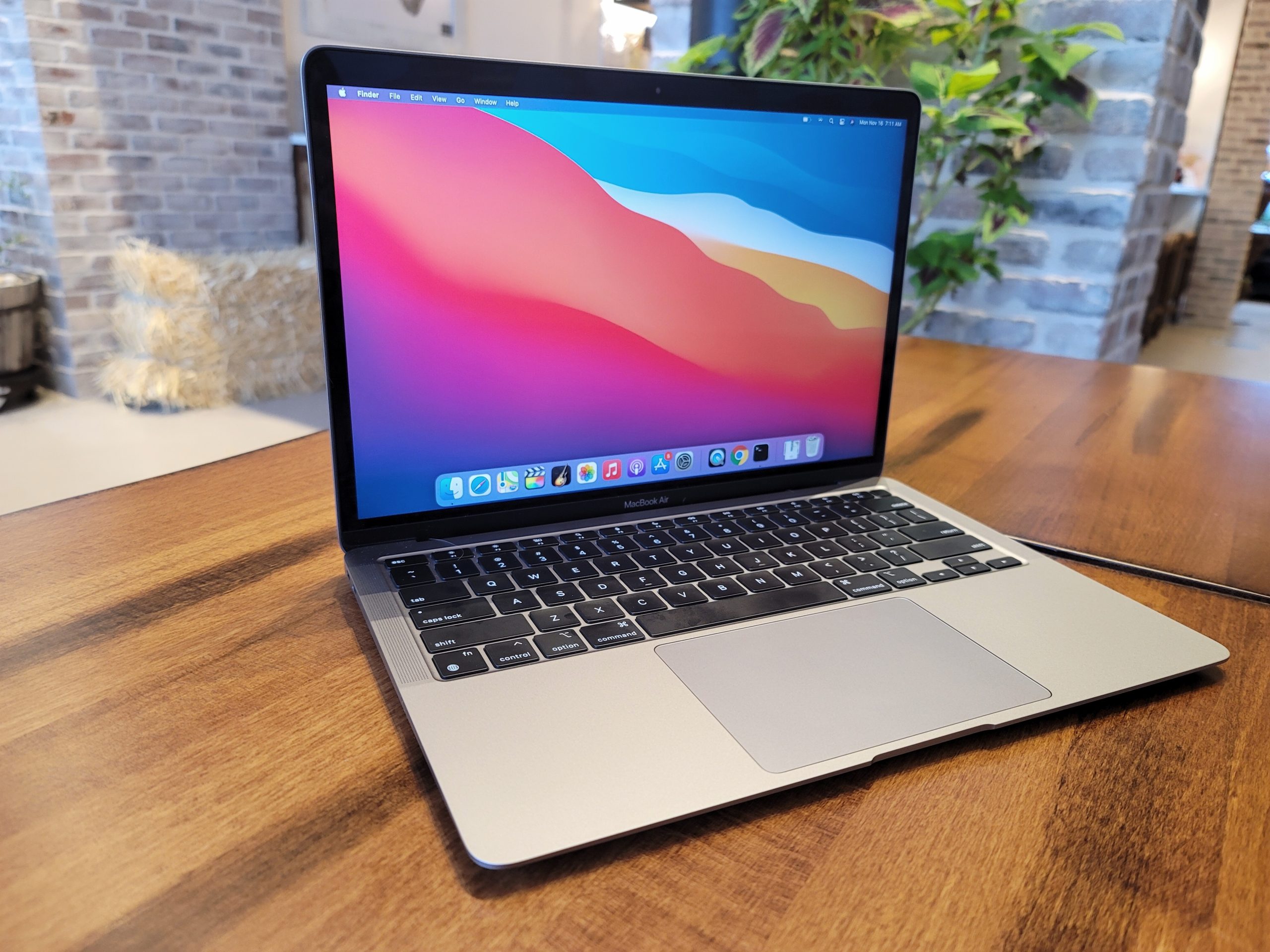 Apple is working on a new premium Macbook Air scaled